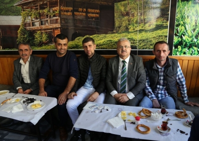 BAŞKAN KASAP’IN MAHALLE ZİYARETLERİ DEVAM EDİYOR